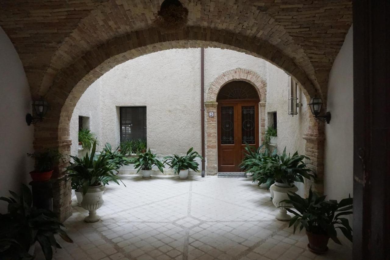 Bed and Breakfast Palazzo De Fabritiis Rosciano  Exteriér fotografie