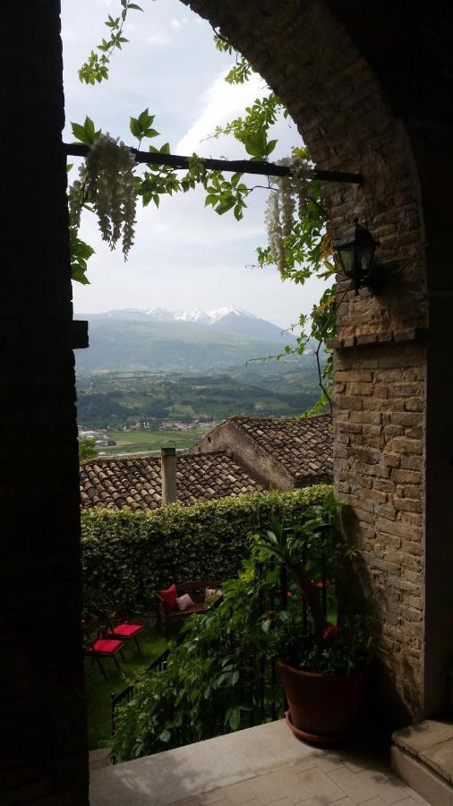 Bed and Breakfast Palazzo De Fabritiis Rosciano  Exteriér fotografie