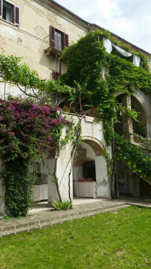 Bed and Breakfast Palazzo De Fabritiis Rosciano  Exteriér fotografie