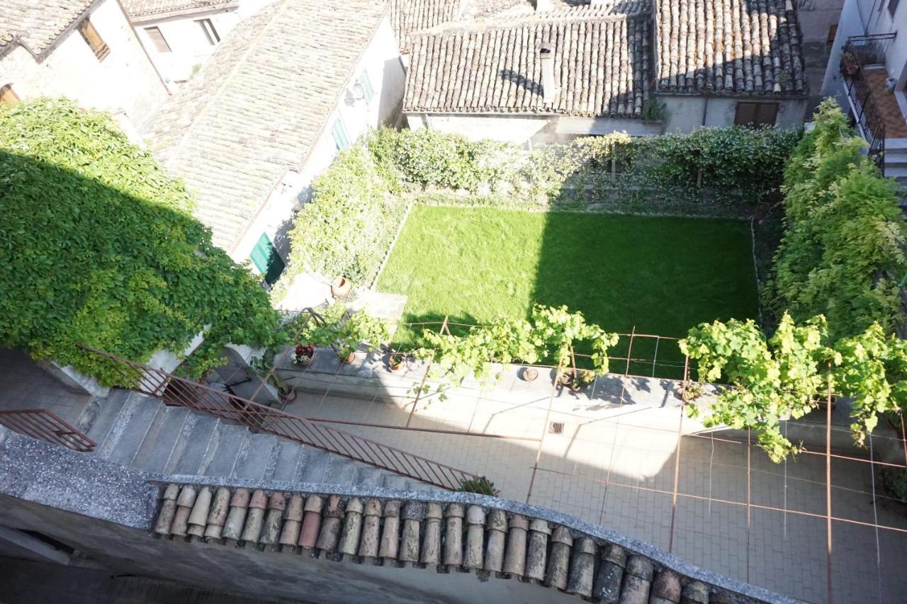 Bed and Breakfast Palazzo De Fabritiis Rosciano  Exteriér fotografie